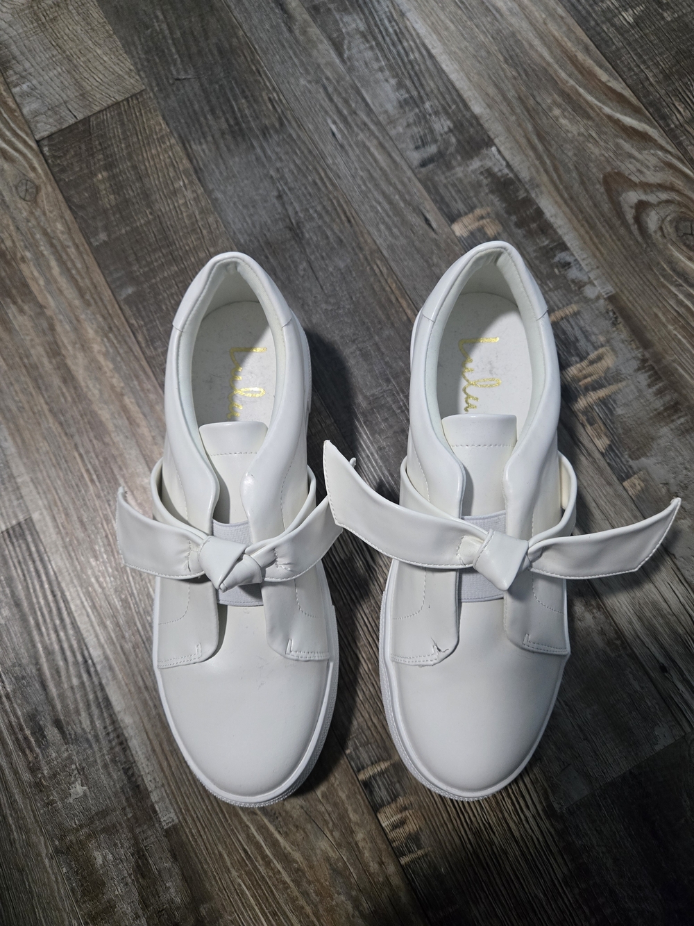 Lulu's White Bow-Detail Slip-On Sneakers